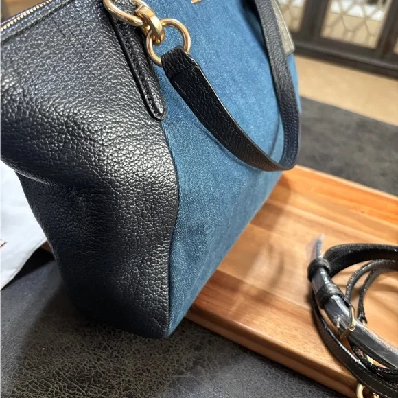 NEW WITHOUT TAGS! Coach Black and Denim Blue Bag with crossover option. - Picture 8 of 12